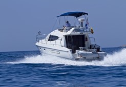 Motorna jahta Azimut 36