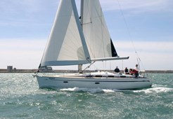 Jedrilica Bavaria 40