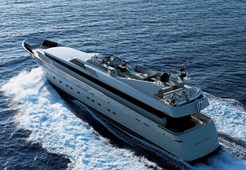 L Cantieri di Pisa 125 for charter in Split