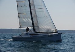 Jedrilica Elan 310