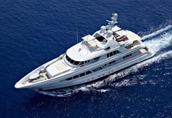L Feadship 127 for charter in Hrvatska