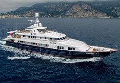 L Feadship 163 for charter in Split