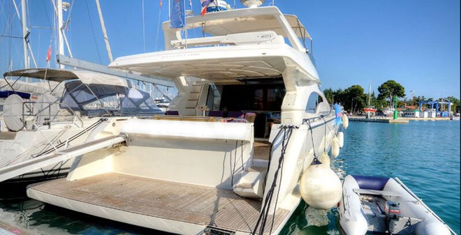 Ferretti 680