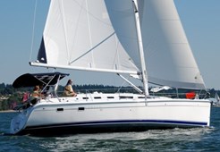 Jedrilica Hunter 38