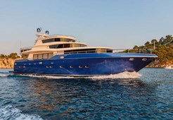 L Johnson 87 for charter in Trogir