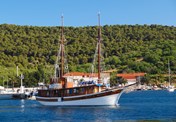 Motor-sailer Mihovil