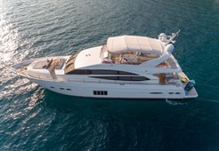 L Princess 72 Fly for charter in Split