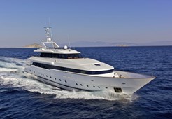 L Siar Moschini 134 for charter in Split