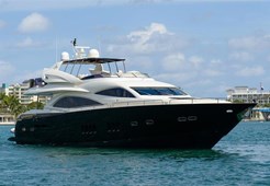 L Sunseeker Yacht 90 for charter in Split