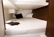 Hanse 370