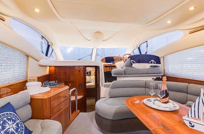Azimut 42 Fly