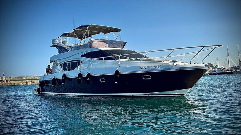 Ferretti 500