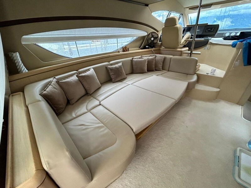 Ferretti 500