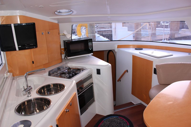 Fountaine Pajot Lavezzi 40