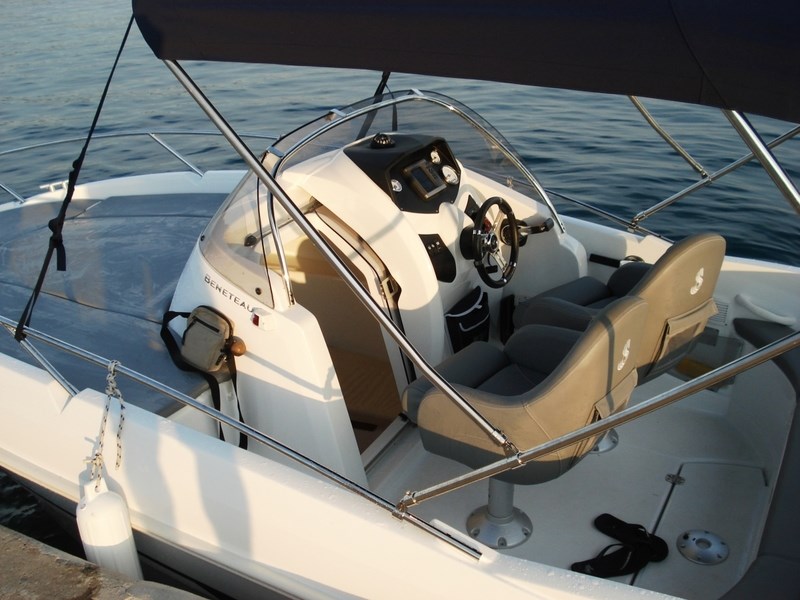 Beneteau Flyer 550 Sun Deck