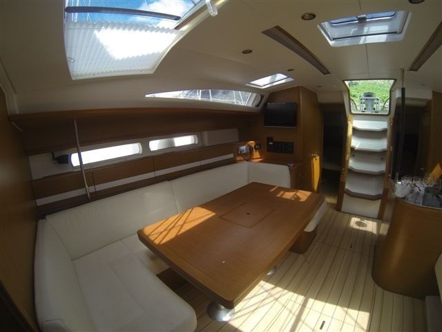 Jeanneau 53 (6 cab.)