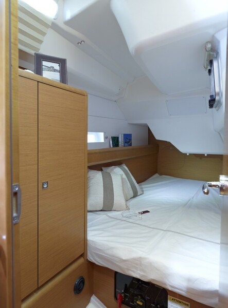Jeanneau Sun Odyssey 379