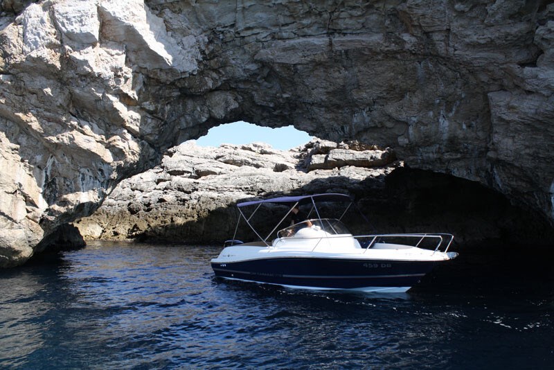 Jeanneau Cap Camarat 715