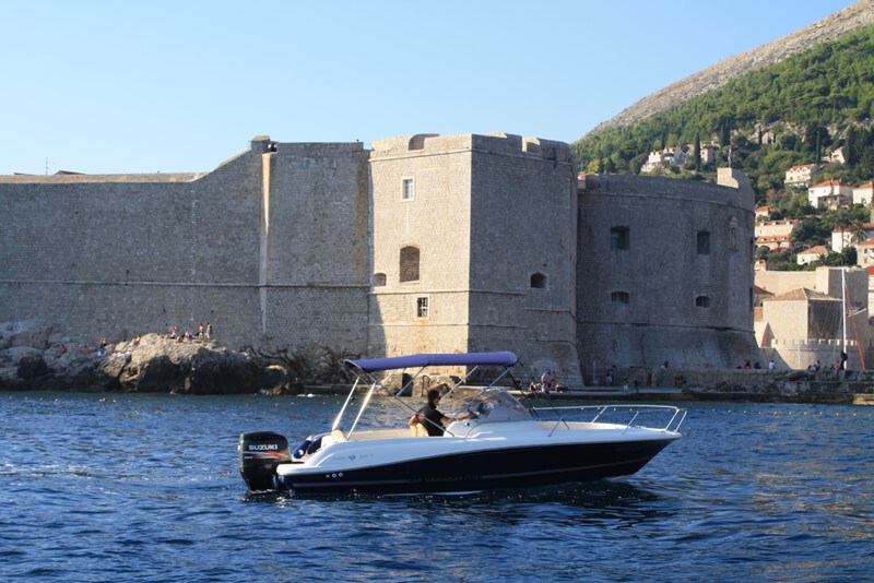 Jeanneau Cap Camarat 715