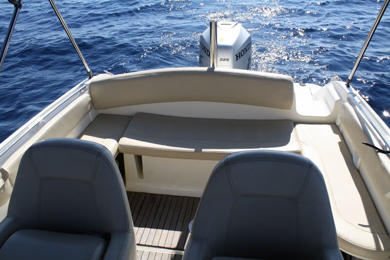 Jeanneau Cap Camarat 715