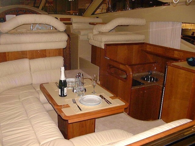 Ferretti 430