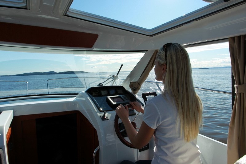 Jeanneau Merry Fisher 855