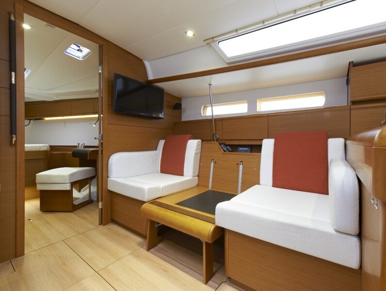 Jeanneau Sun Odyssey 469