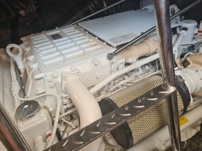 Sunseeker Manhattan 60 Fly