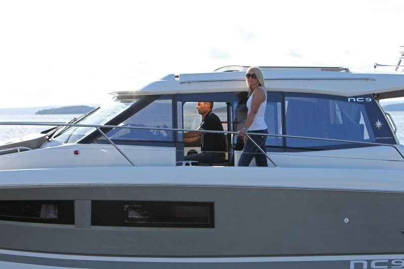 Jeanneau NC 9