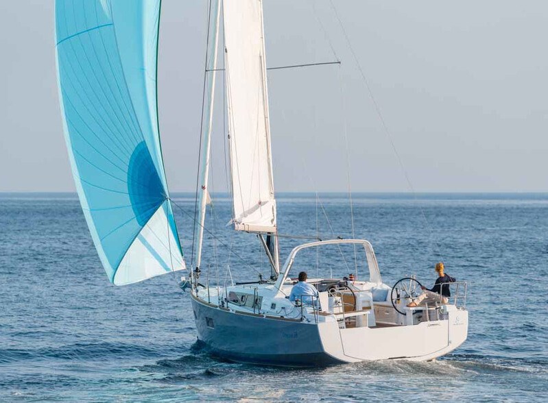 Beneteau Oceanis 38