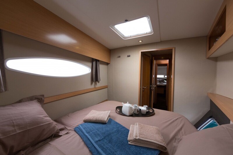 Fountaine Pajot Helia 44