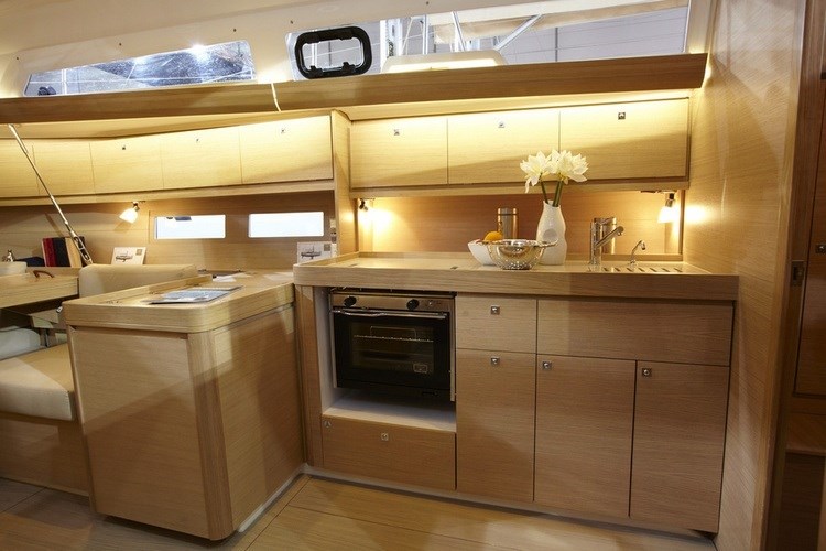 Dufour 410 Grand Large