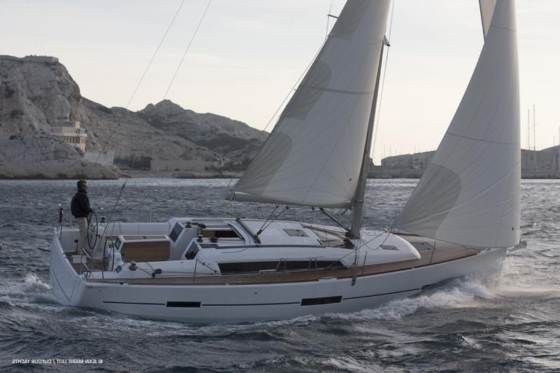 Dufour 410 Grand Large