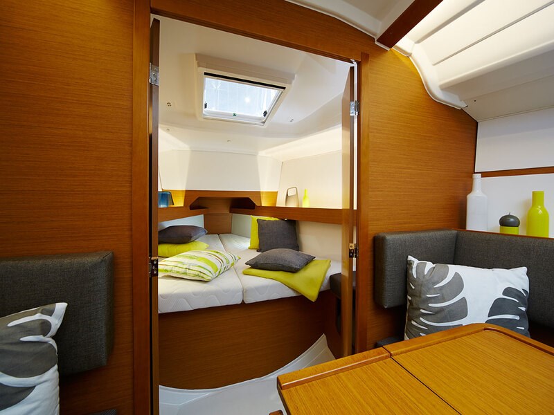 Jeanneau Sun Odyssey 349