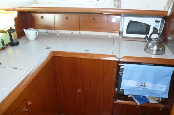 Jeanneau Sun Odyssey 43DS