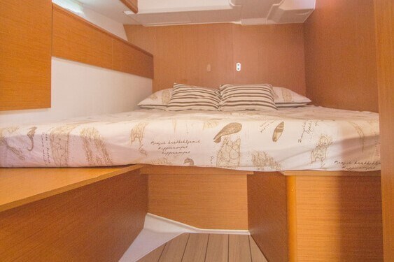 Jeanneau 53 - 4 cabins