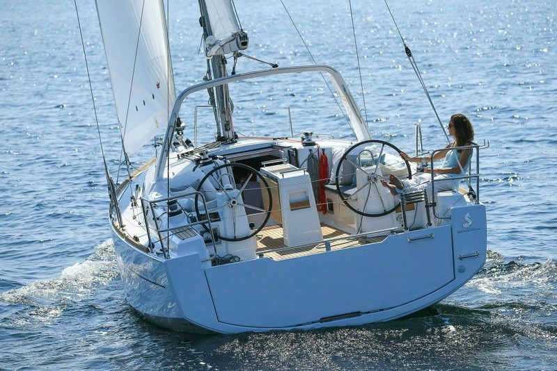 Beneteau Oceanis 35