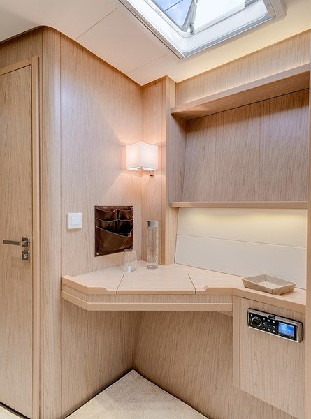 Lagoon 52 - 5 cabins