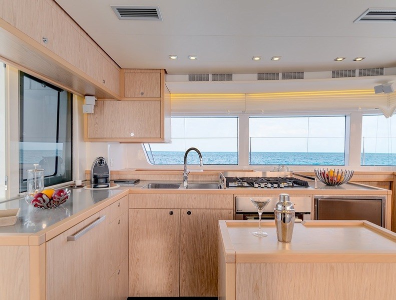 Lagoon 52 - 5 cabins