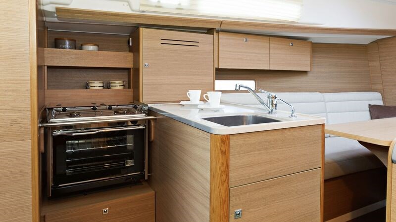 Dufour 310 Grand Large