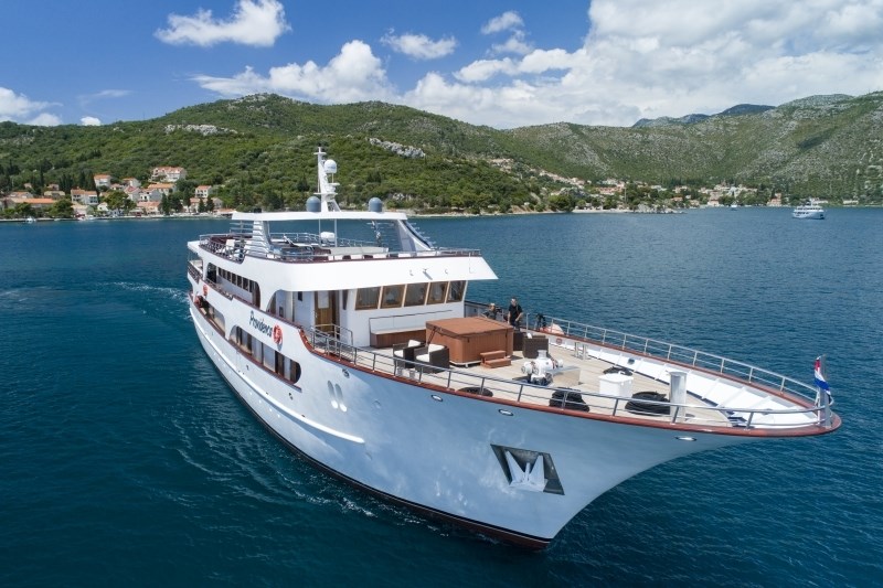 Mini cruiser Providenca