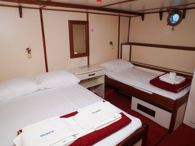 Motor-sailer Dalmatia