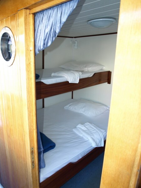 Motor-sailer Kalipsa