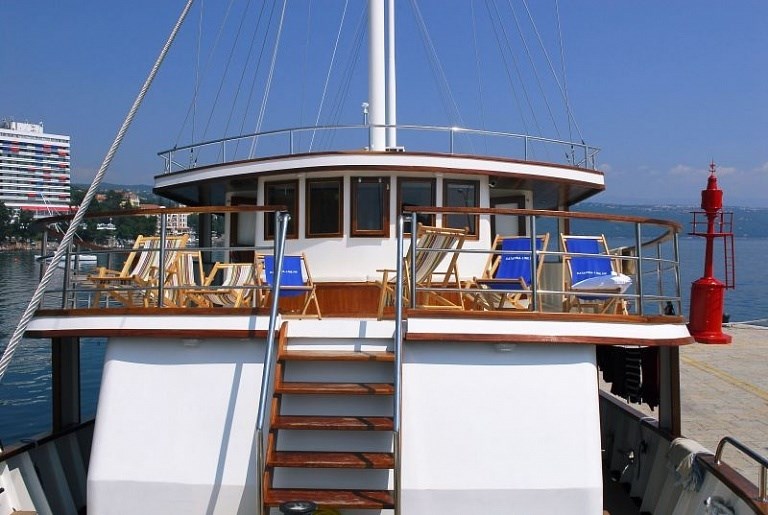 Motor-sailer Meridijan