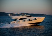 Ferretti 590