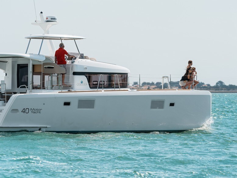 Lagoon 40 MY Power Cat