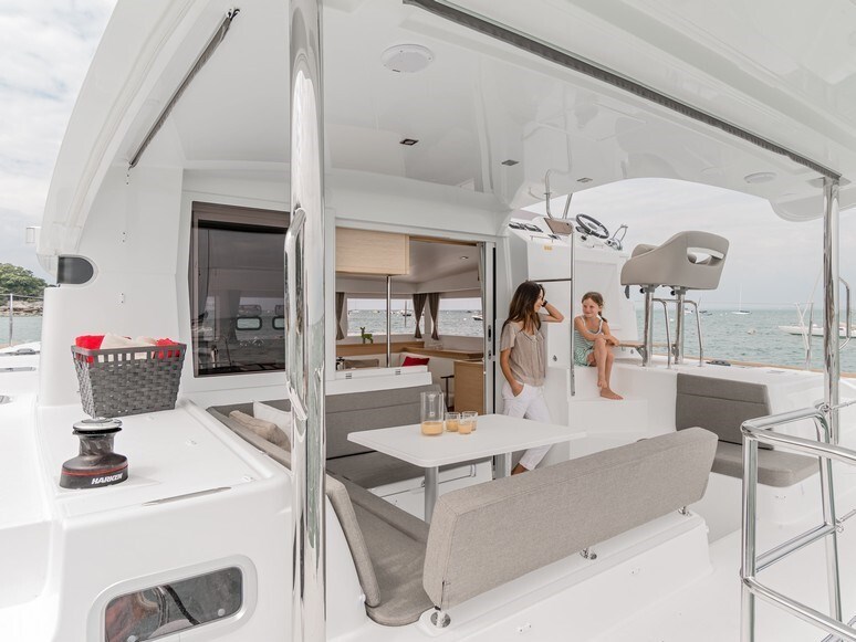 Lagoon 40 MY Power Cat