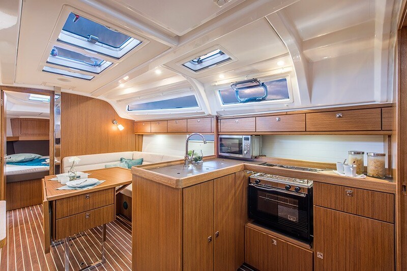 Bavaria 37 Cruiser new