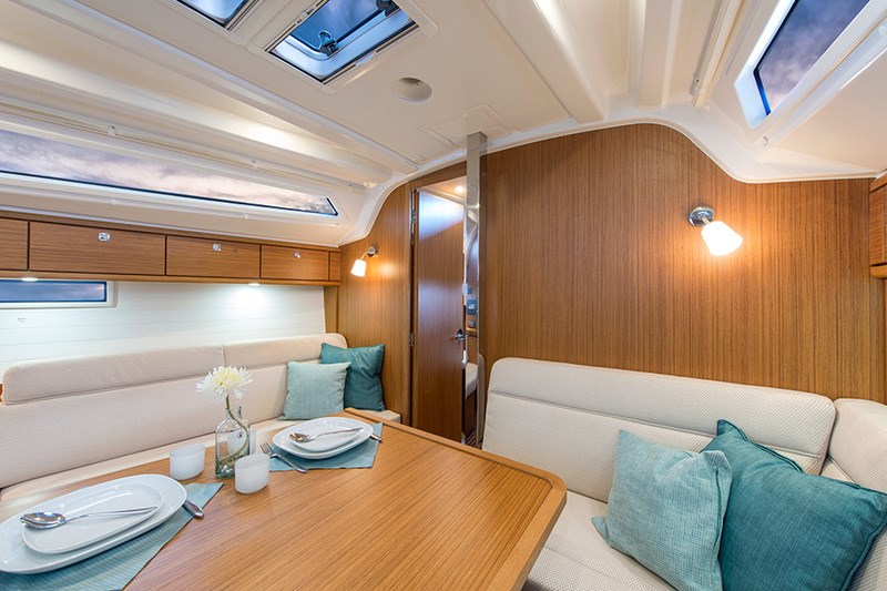 Bavaria 37 Cruiser new