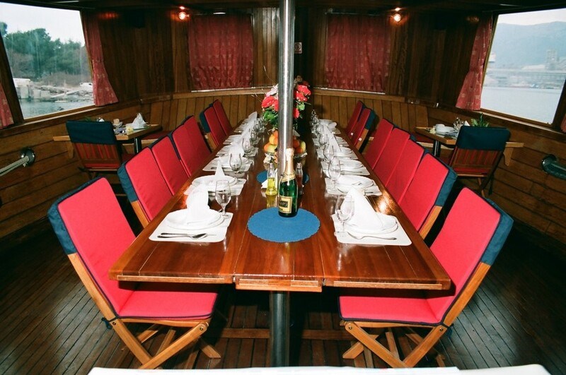 Motor-sailer Moja Maja